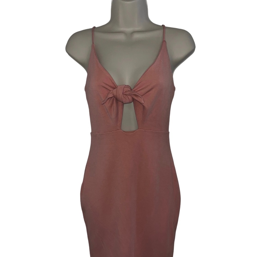 Windsor, Coral, Medium